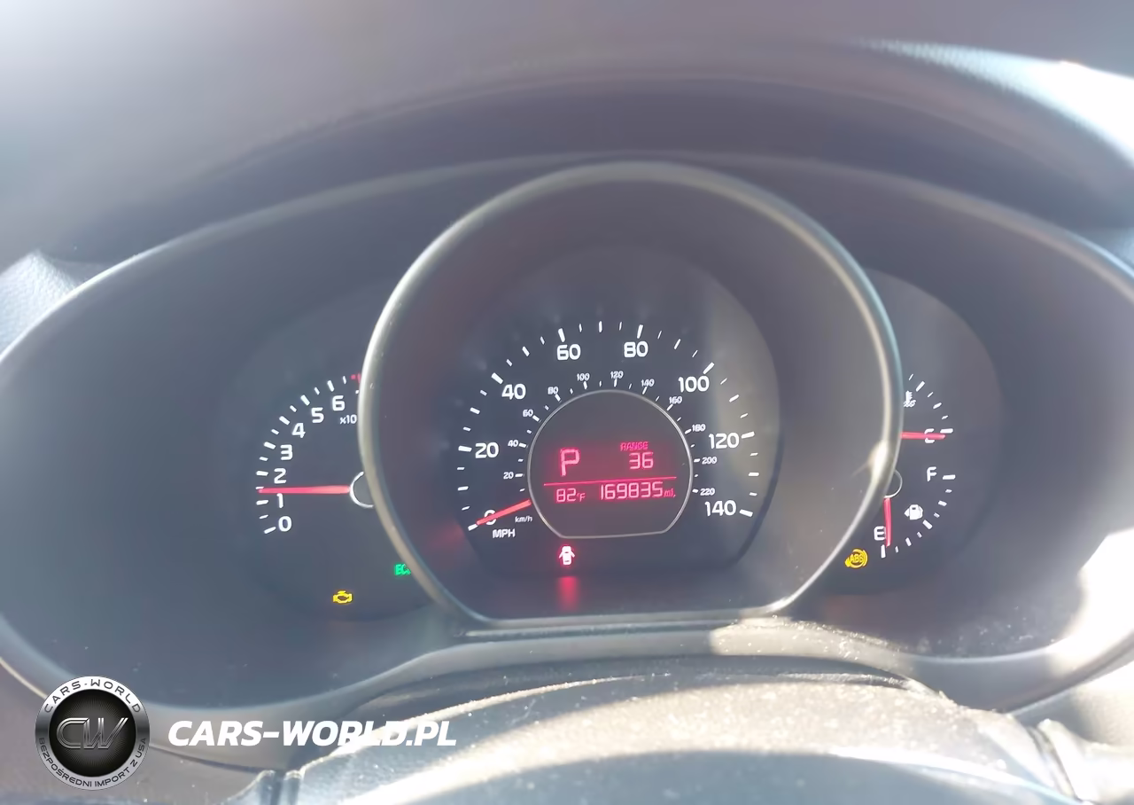 2015 Kia Soul + VIN:KNDJP3A58F7779286 - 7