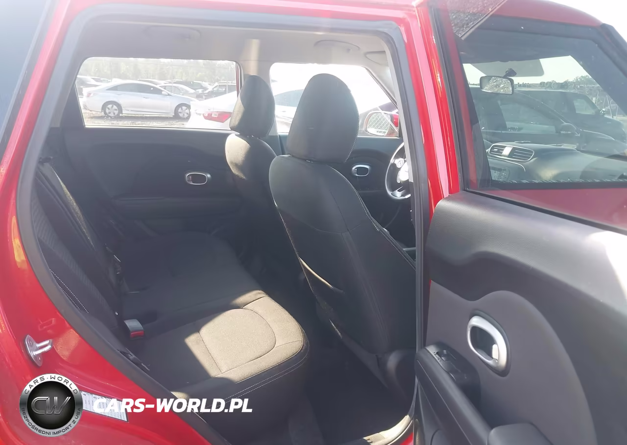 2015 Kia Soul + VIN:KNDJP3A58F7779286 - 8
