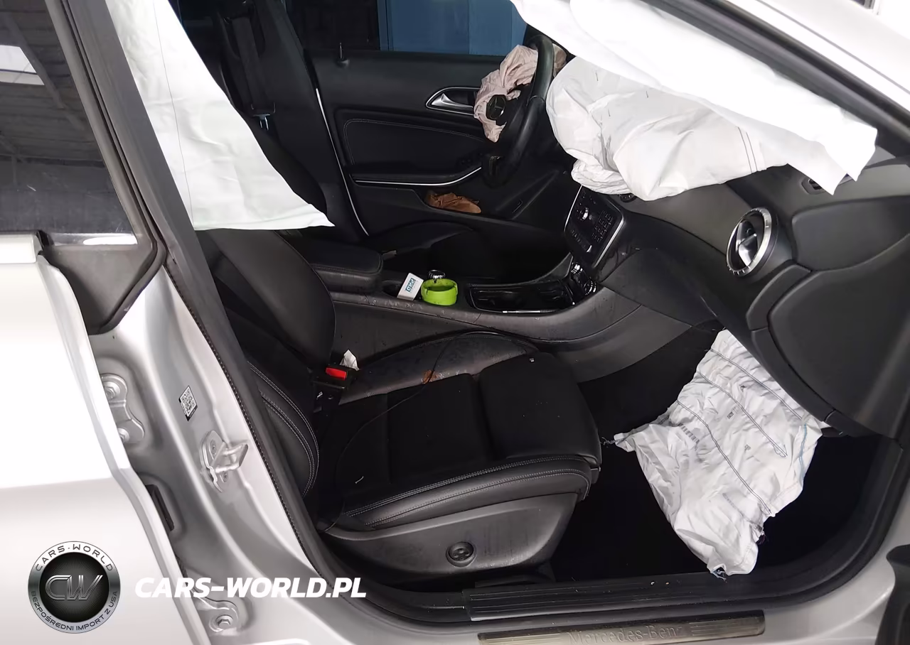 2018 Mercedes-Benz Cla 250 VIN:WDDSJ4EB4JN604460 - 5