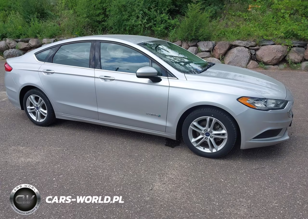 2018 Ford Fusion Hybrid S – zdjęcie 1 z 16