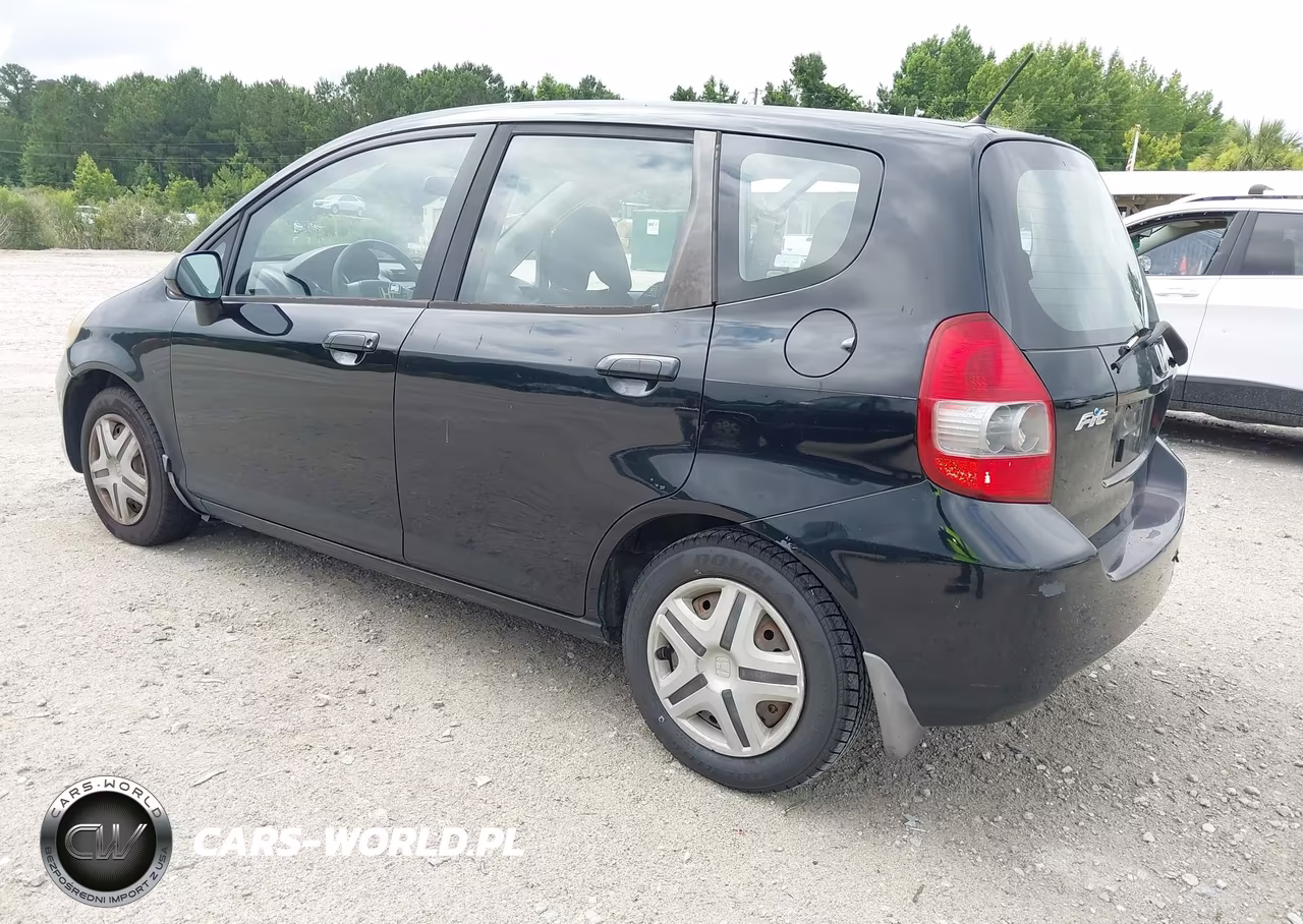 2008 Honda Fit VIN:JHMGD38488S025383 - 3
