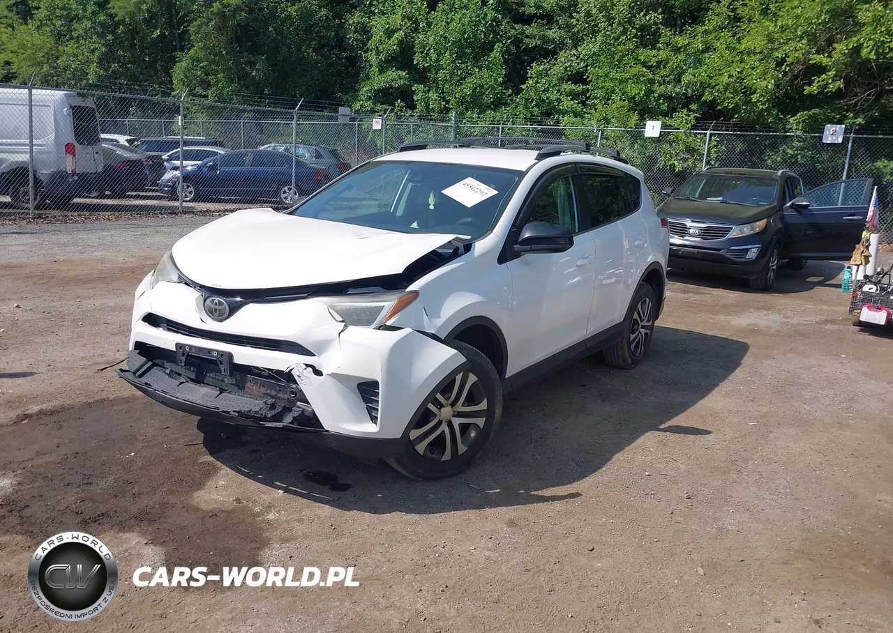 2017 Toyota Rav4 Le VIN:2T3BFREV2HW549691 - 2