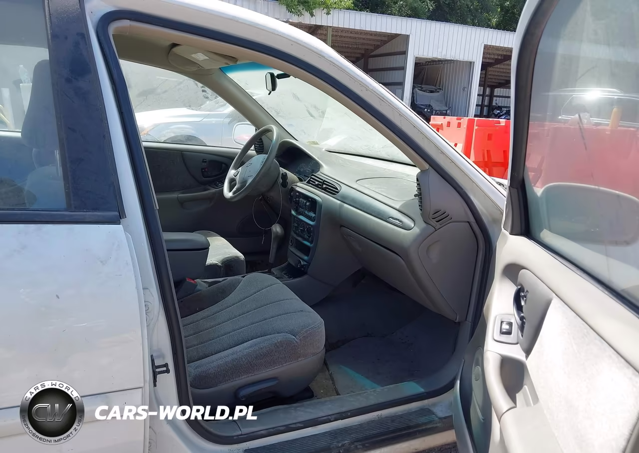 1999 Chevrolet Malibu VIN:1G1ND52T4XY156111 - 5