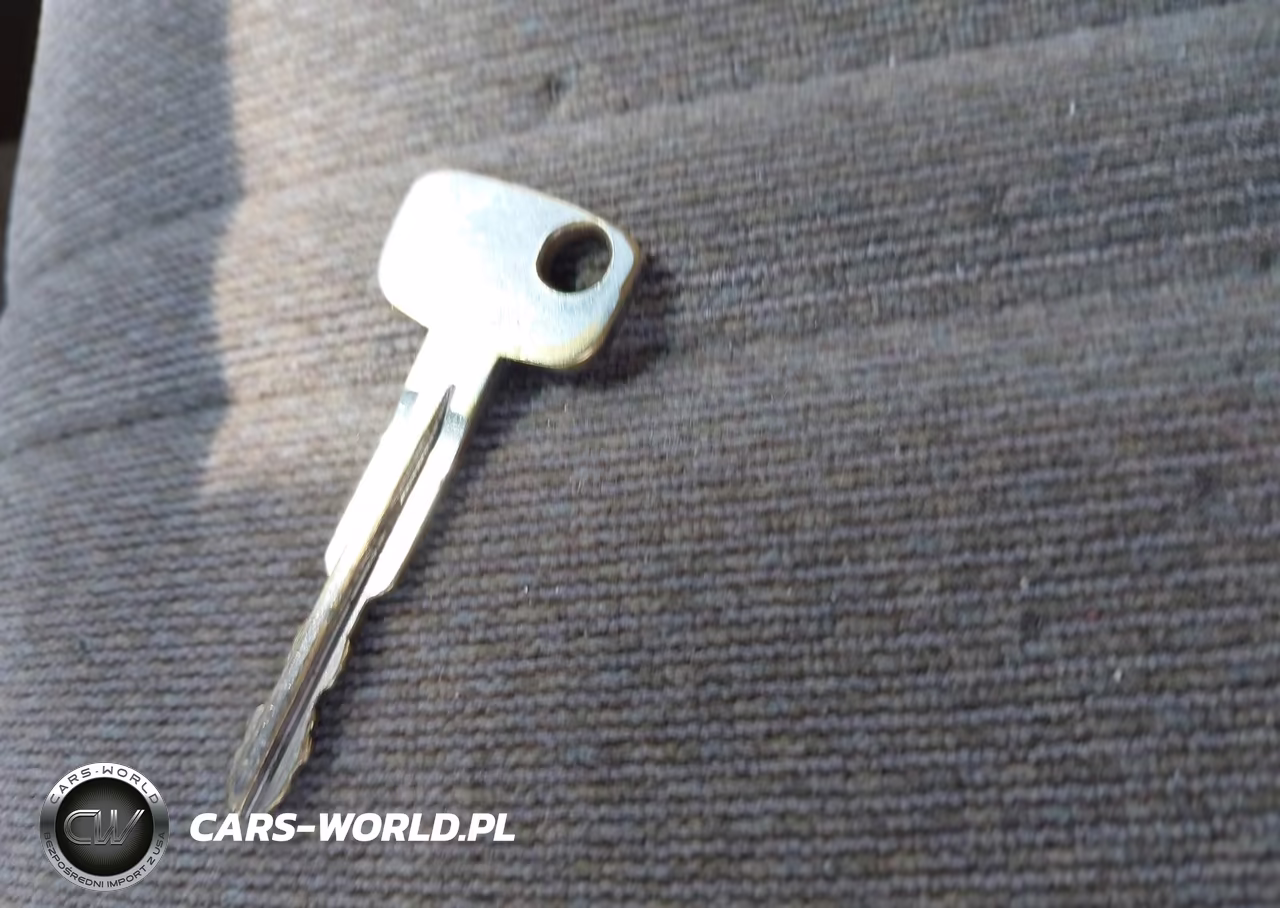 2000 Toyota Camry Le VIN:4T1BG22K2YU641455 - 11