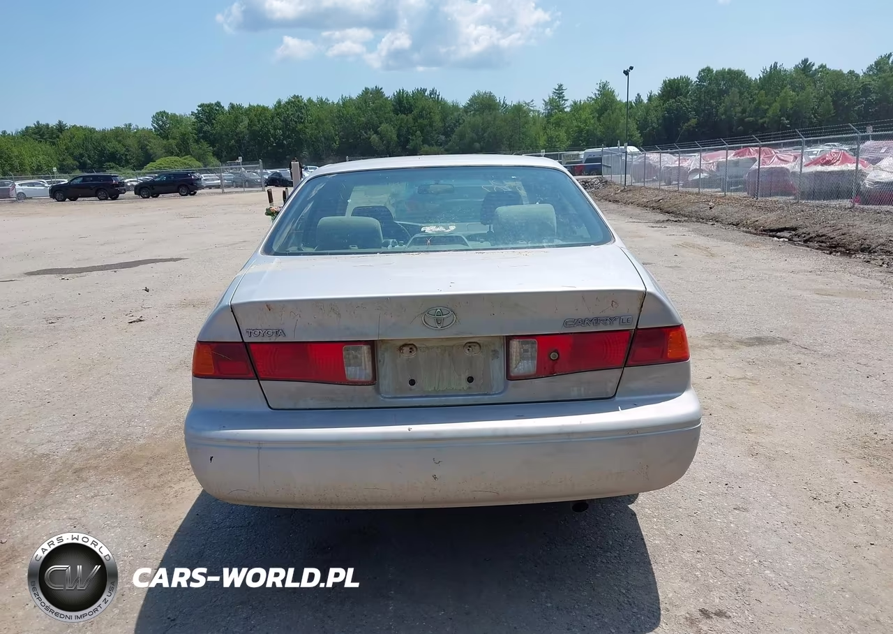 2000 Toyota Camry Le VIN:4T1BG22K2YU641455 - 15