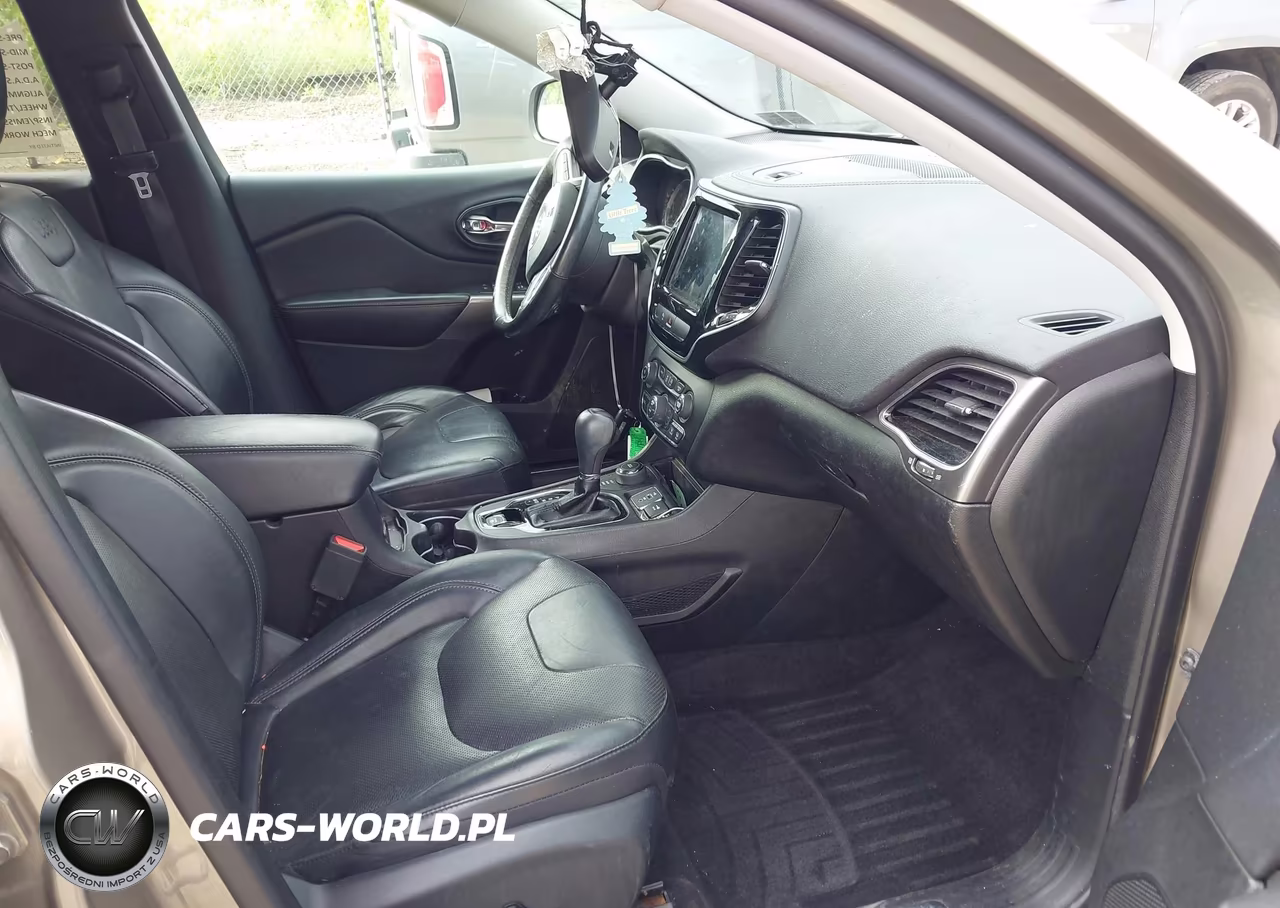 2019 Jeep Cherokee Limited 4X4 VIN:1C4PJMDN6KD142387 - 5
