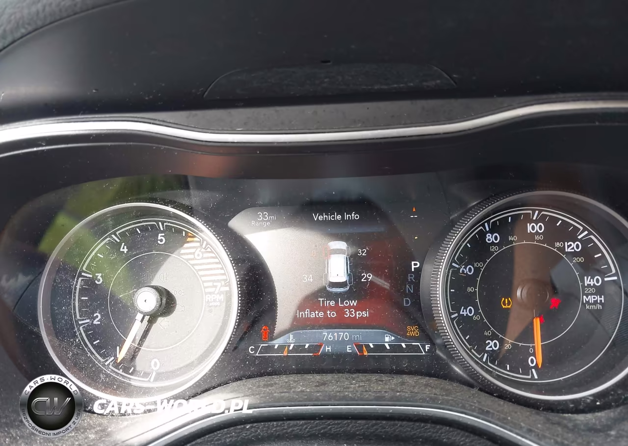 2019 Jeep Cherokee Limited 4X4 VIN:1C4PJMDN6KD142387 - 7