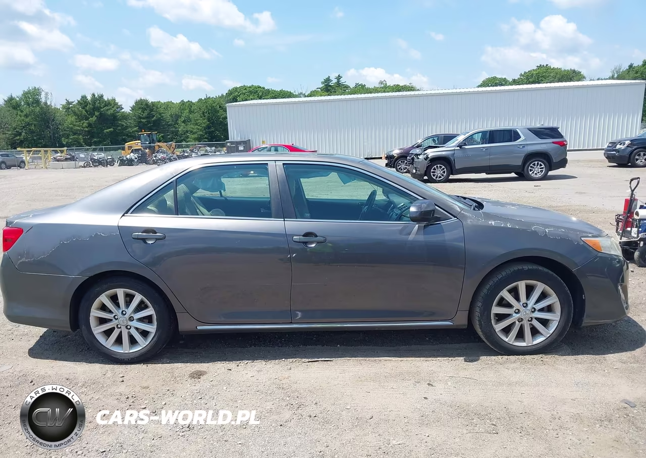2013 Toyota Camry Xle VIN:4T4BF1FK6DR336144 - 13