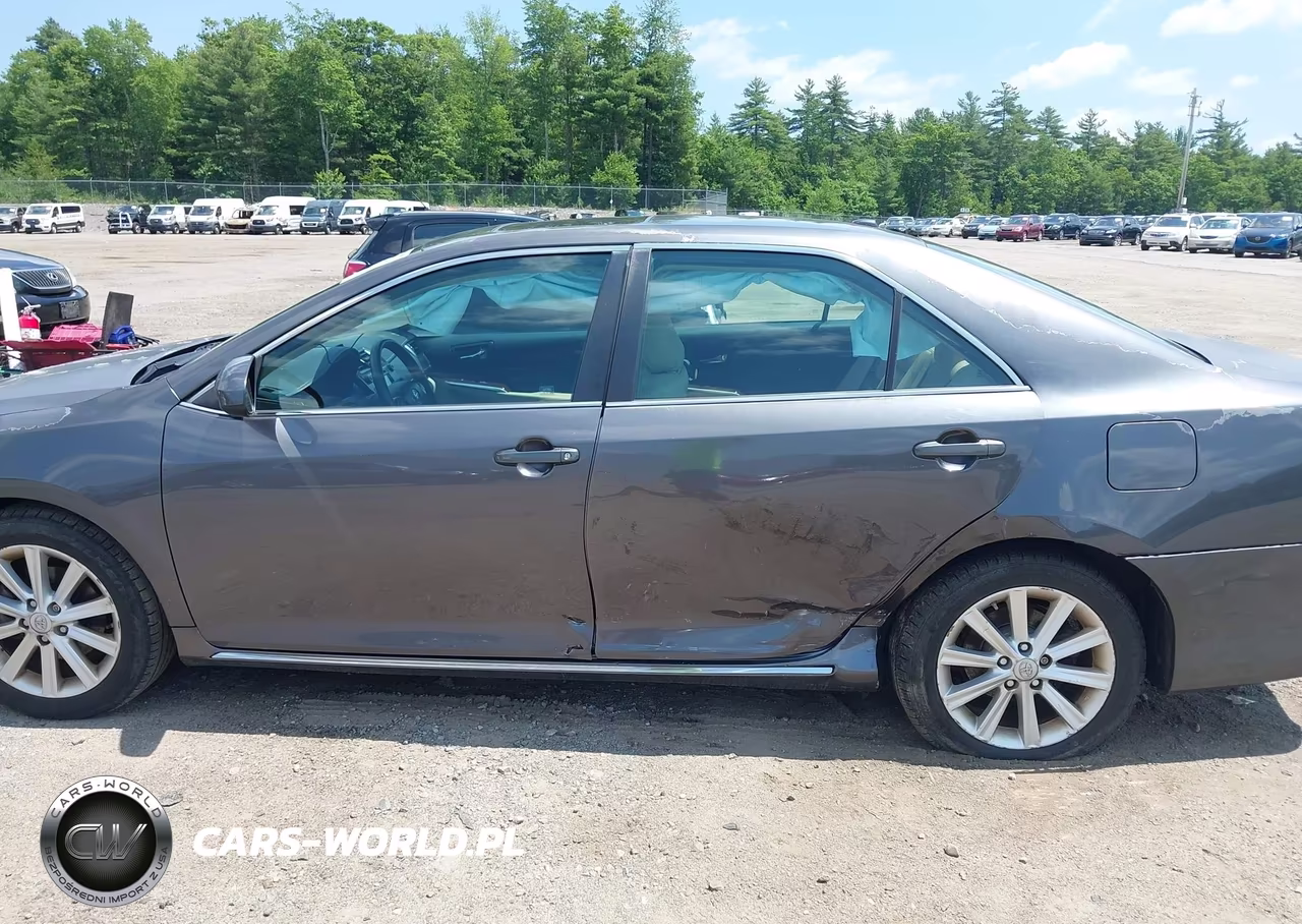 2013 Toyota Camry Xle VIN:4T4BF1FK6DR336144 - 14