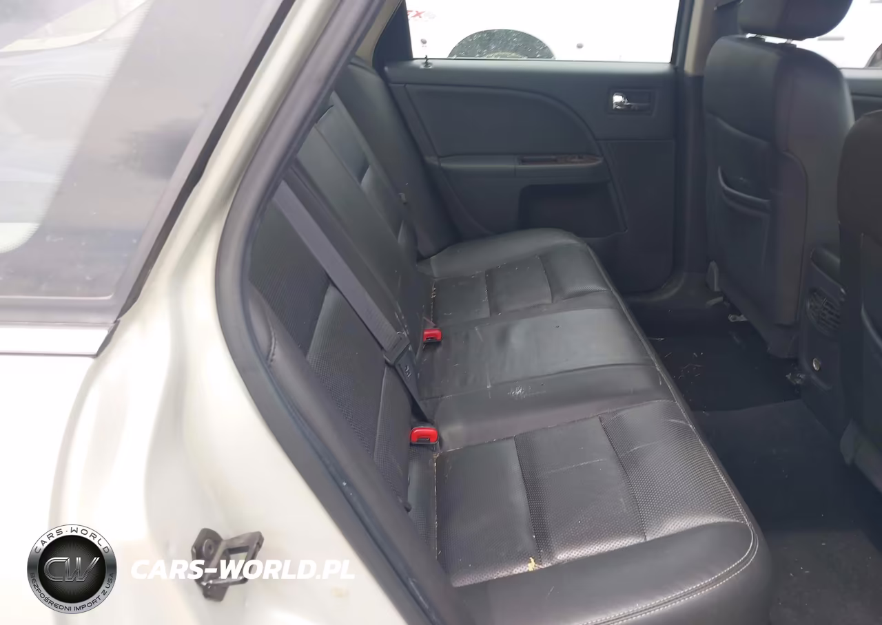 2008 Ford Taurus Limited VIN:1FAHP25W28G124898 - 8