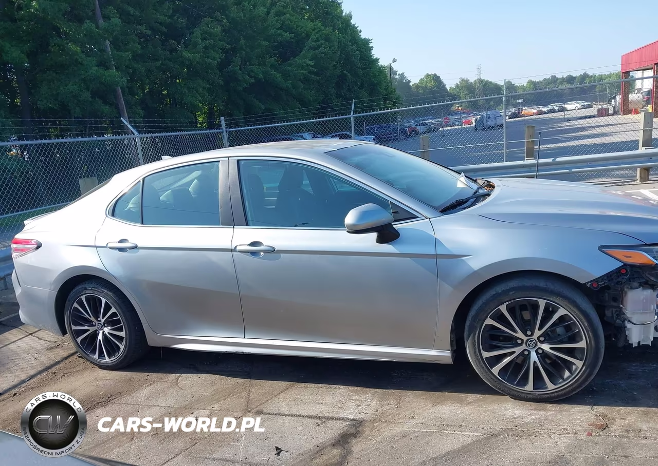 2019 Toyota Camry Se VIN:4T1B11HK5KU166068 - 13