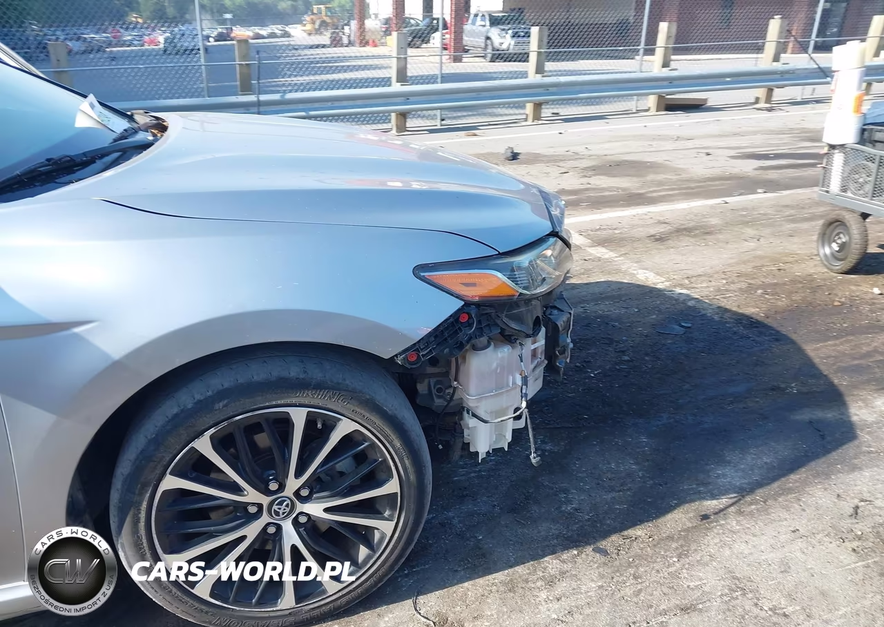 2019 Toyota Camry Se VIN:4T1B11HK5KU166068 - 6