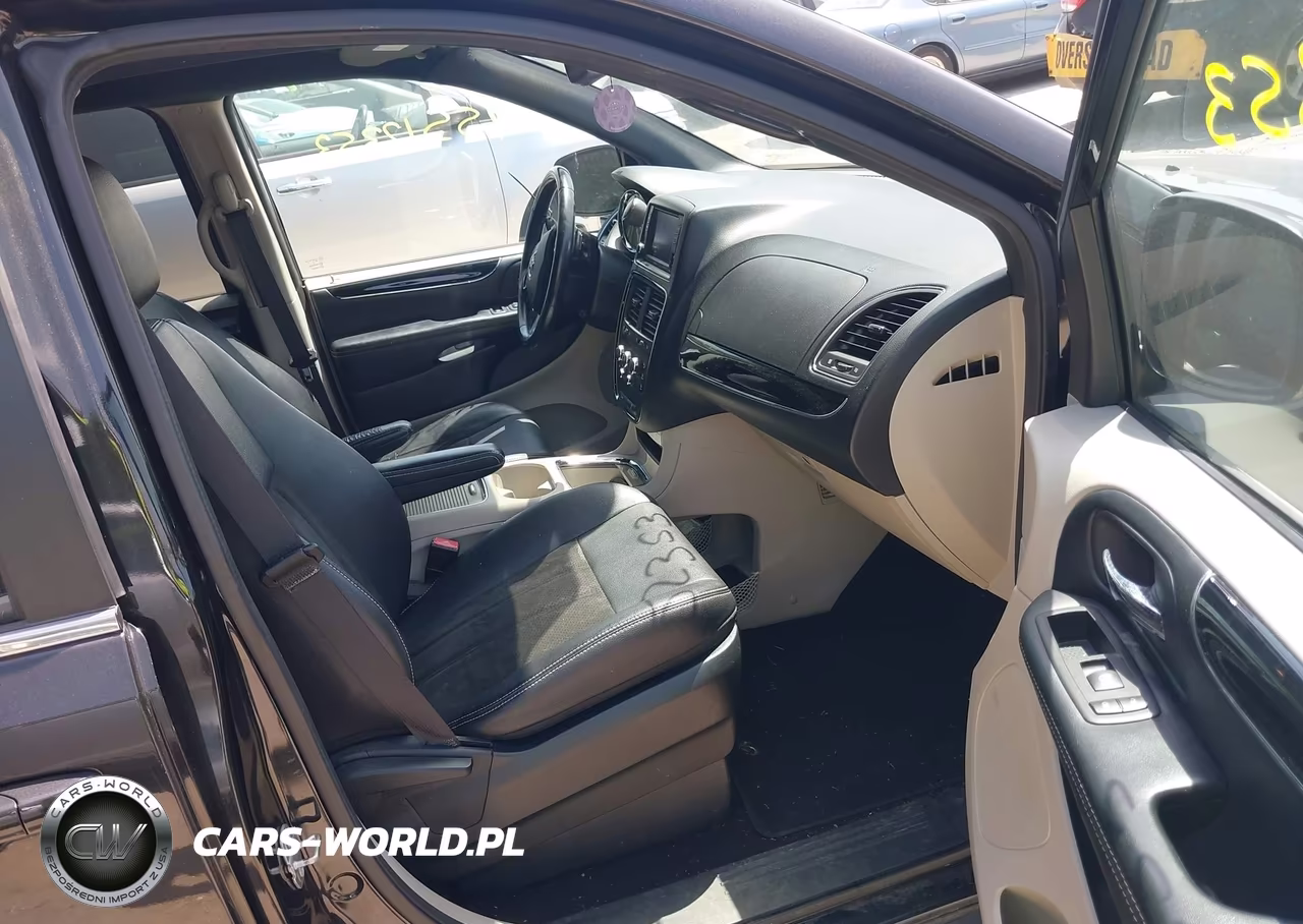 2019 Dodge Grand Caravan Sxt VIN:2C4RDGCG1KR565881 - 5