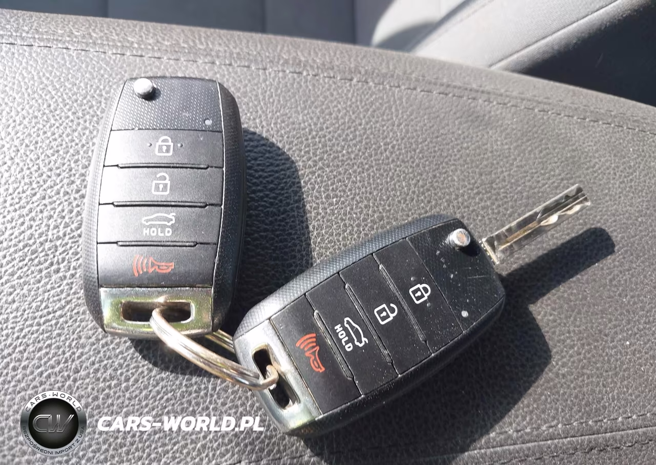 2015 Kia Optima Lx VIN:KNAGM4A70F5536851 - 11