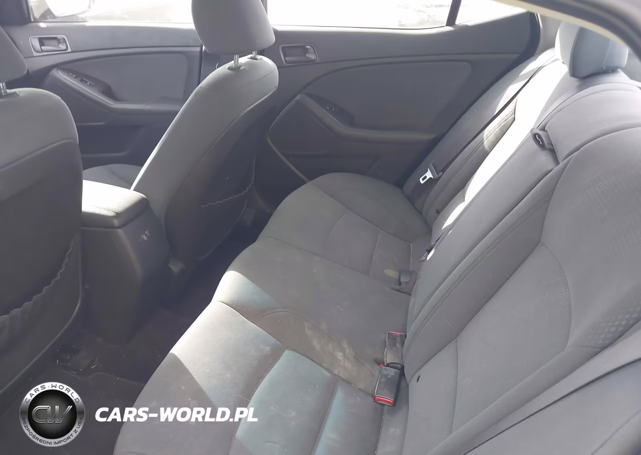 2015 Kia Optima Lx VIN:KNAGM4A70F5536851 - 8