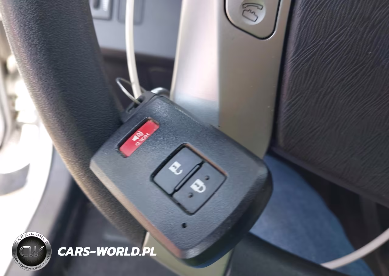 2012 Toyota Prius C Four VIN:JTDKDTB37C1510964 - 11