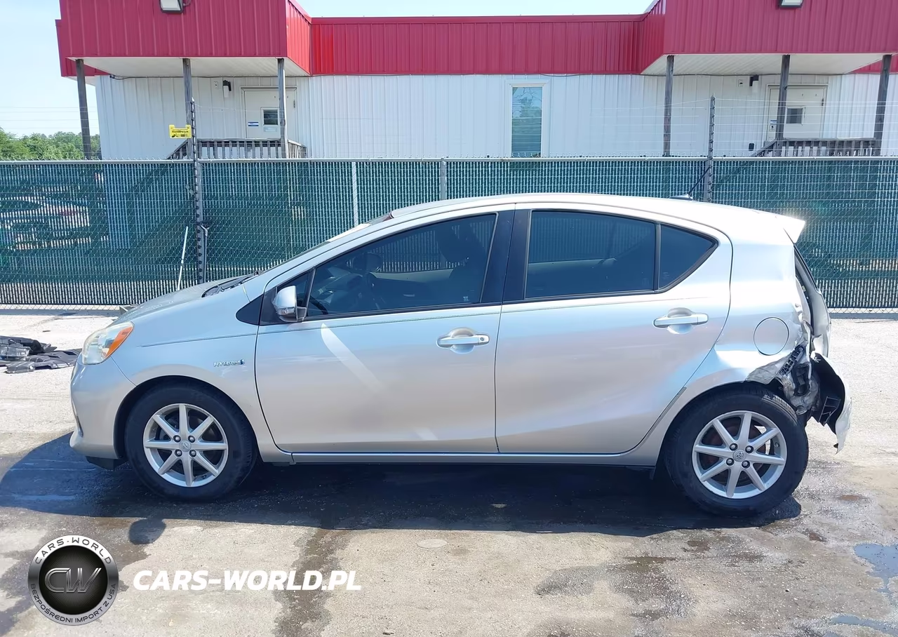 2012 Toyota Prius C Four VIN:JTDKDTB37C1510964 - 14
