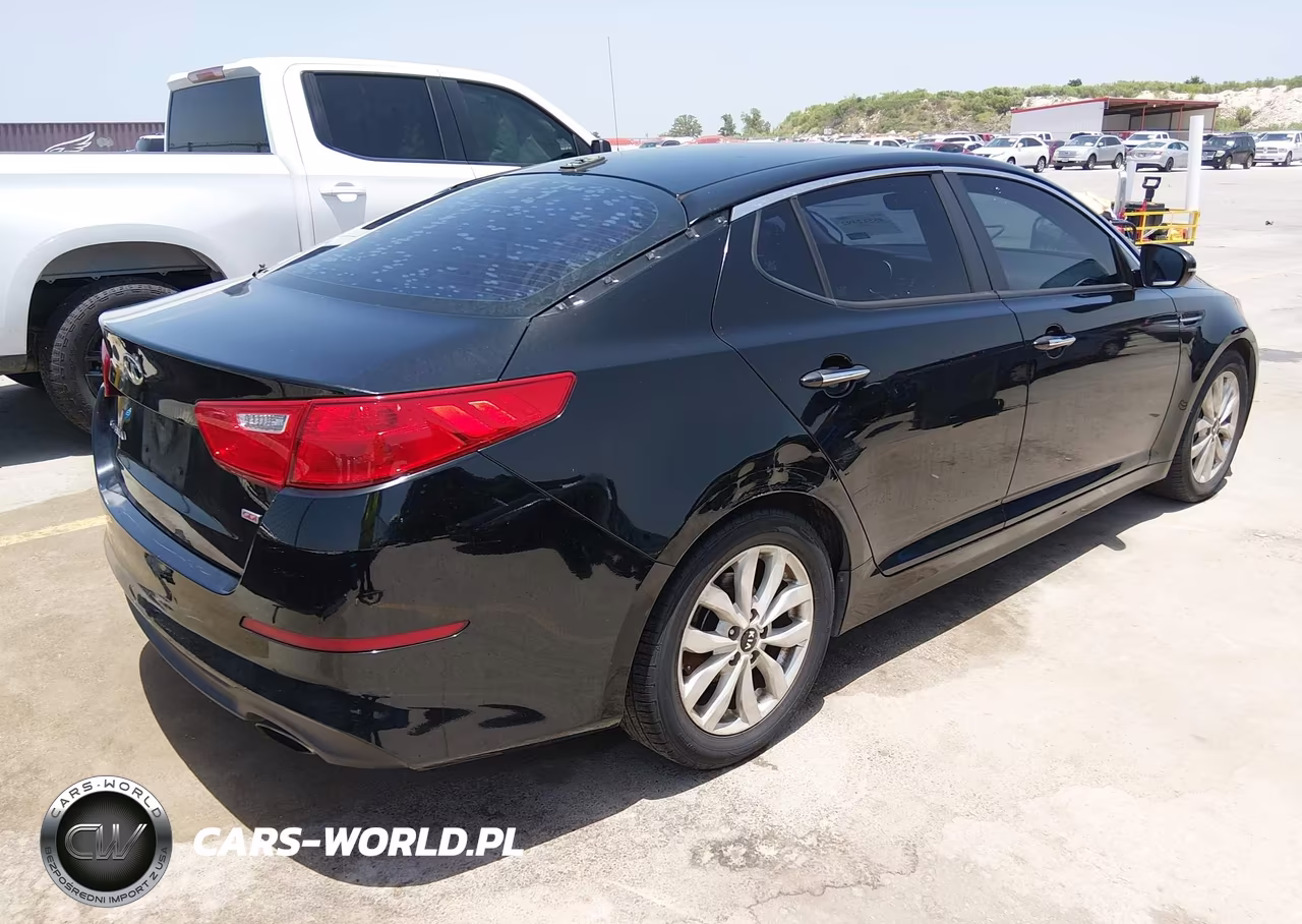 2015 Kia Optima Lx VIN:KNAGM4A70F5634679 - 4