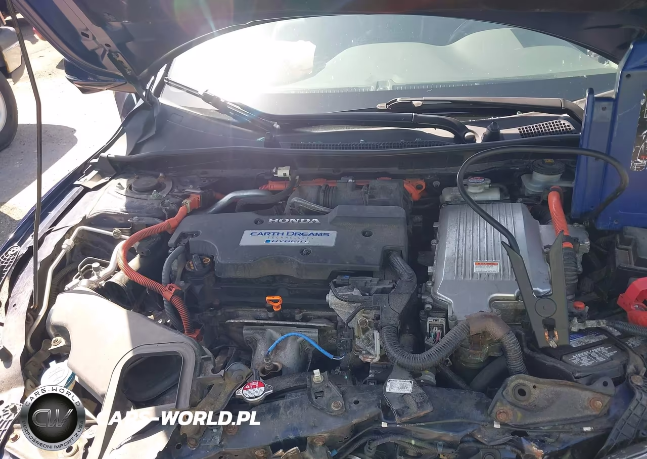 2015 Honda Accord Hybrid Ex-L VIN:1HGCR6F55FA006079 - 10