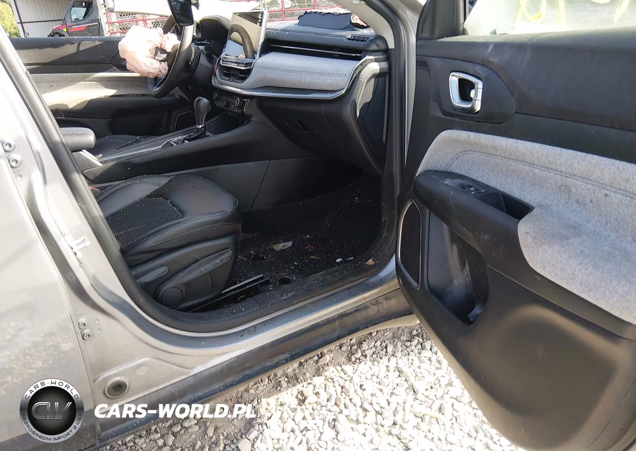 2022 Jeep Compass Latitude 4X4 VIN:3C4NJDBB6NT207611 - 5