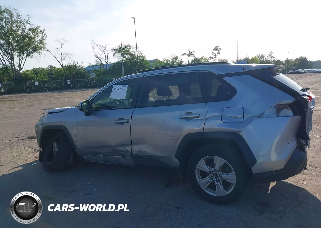 2020 Toyota Rav4 Xle VIN:JTMW1RFVXLD045944 - 15