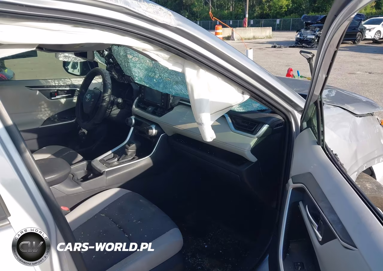 2020 Toyota Rav4 Xle VIN:JTMW1RFVXLD045944 - 5