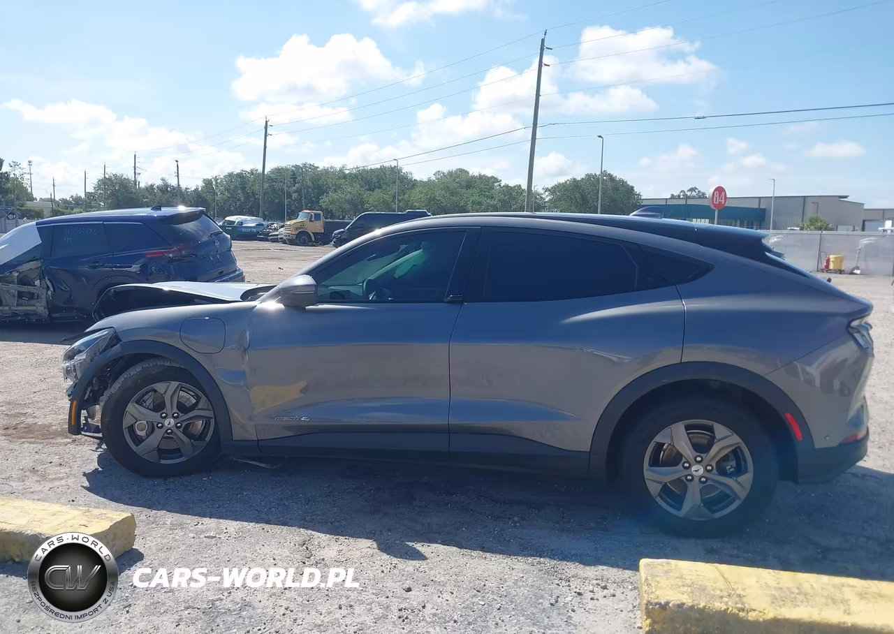 2021 Ford Mustang Mach-E Select VIN:3FMTK1SS4MMA34825 - 15