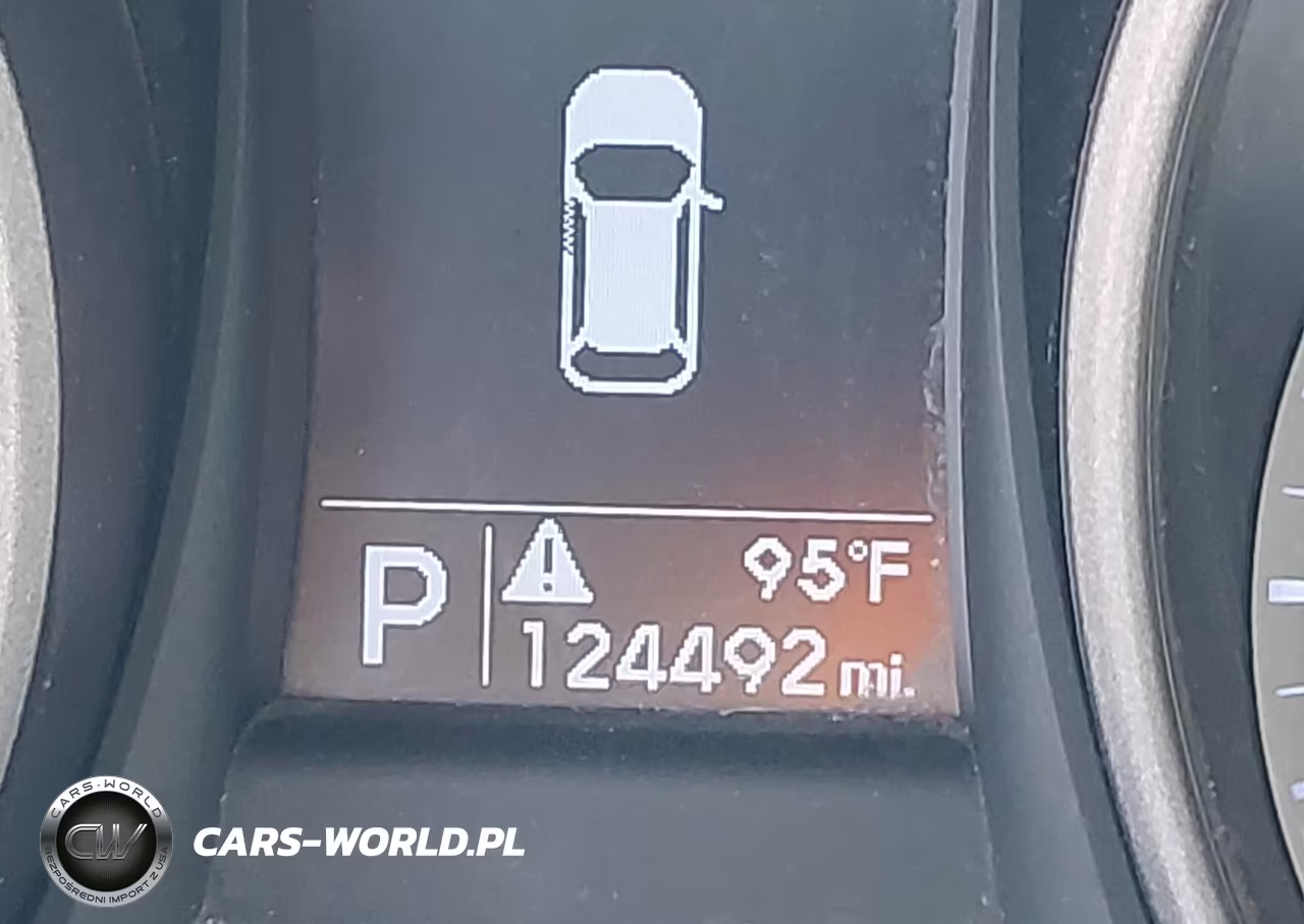 2015 Hyundai Santa Fe Sport 2.4L VIN:5XYZU3LB7FG264913 - 15
