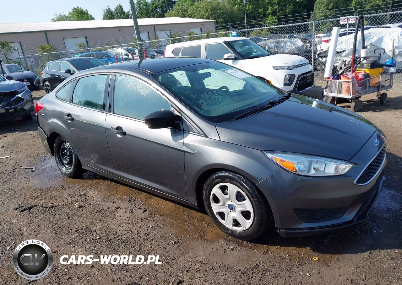 2016 Ford Focus S – zdjęcie 1 z 16