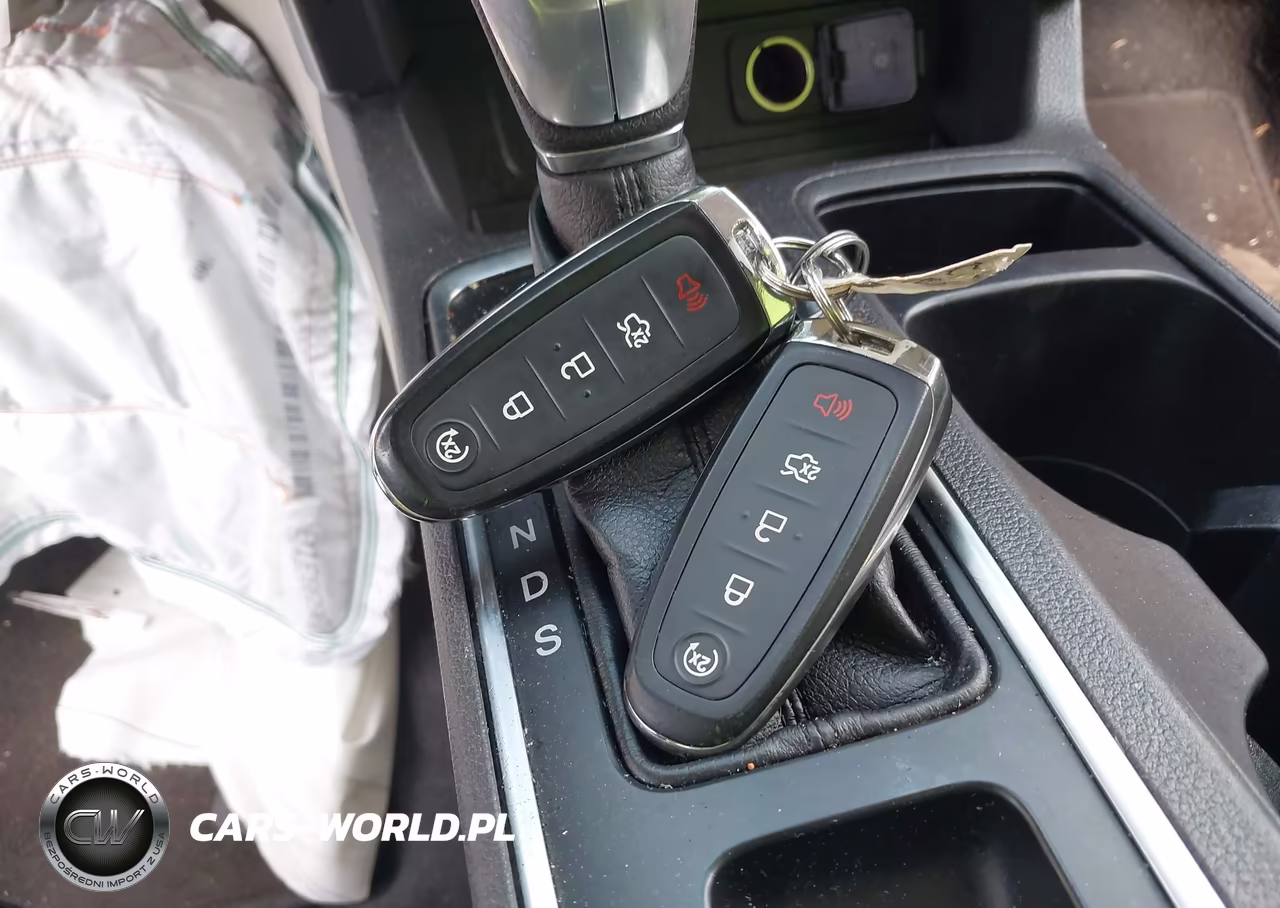 2019 Ford Escape Se VIN:1FMCU9GDXKUA42648 - 11