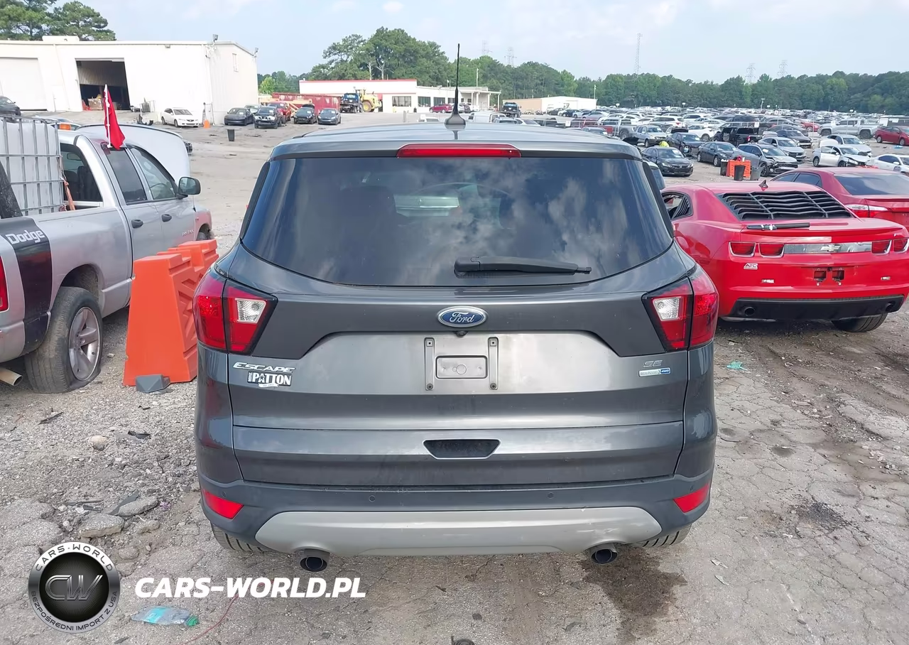 2019 Ford Escape Se VIN:1FMCU9GDXKUA42648 - 16