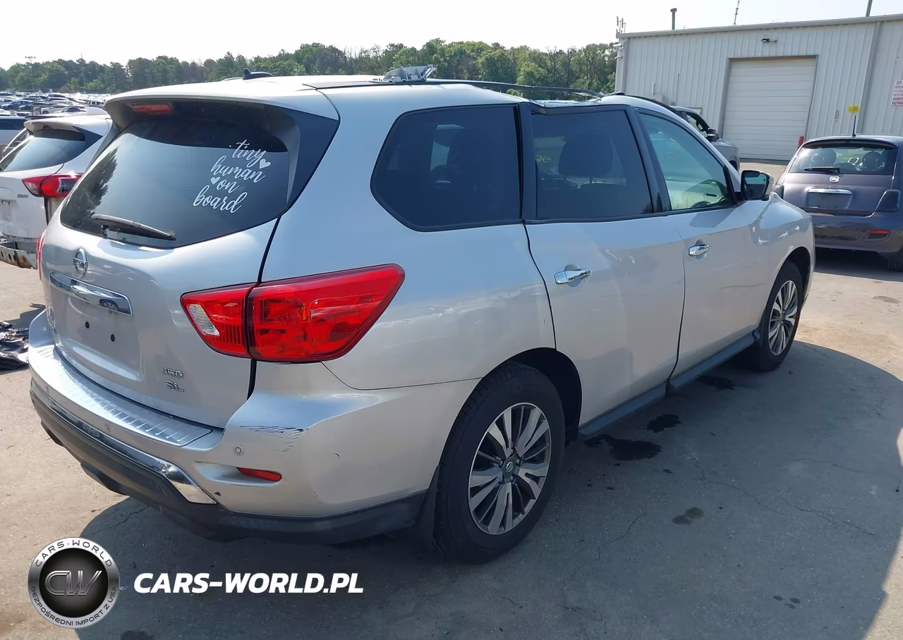2017 Nissan Pathfinder Sl VIN:5N1DR2MMXHC632042 - 4
