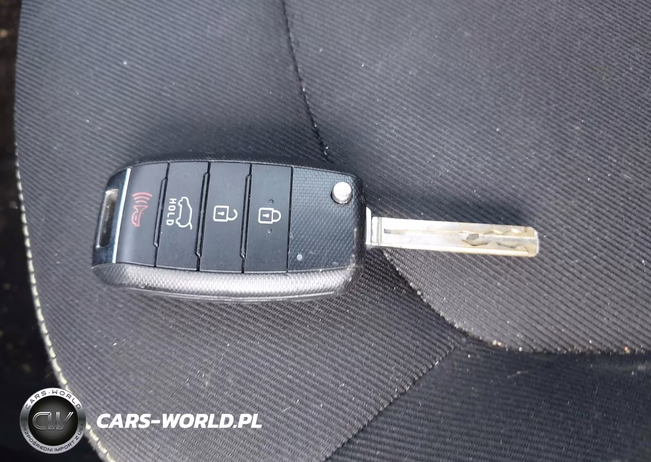 2015 Kia Soul + VIN:KNDJP3A55F7787359 - 11