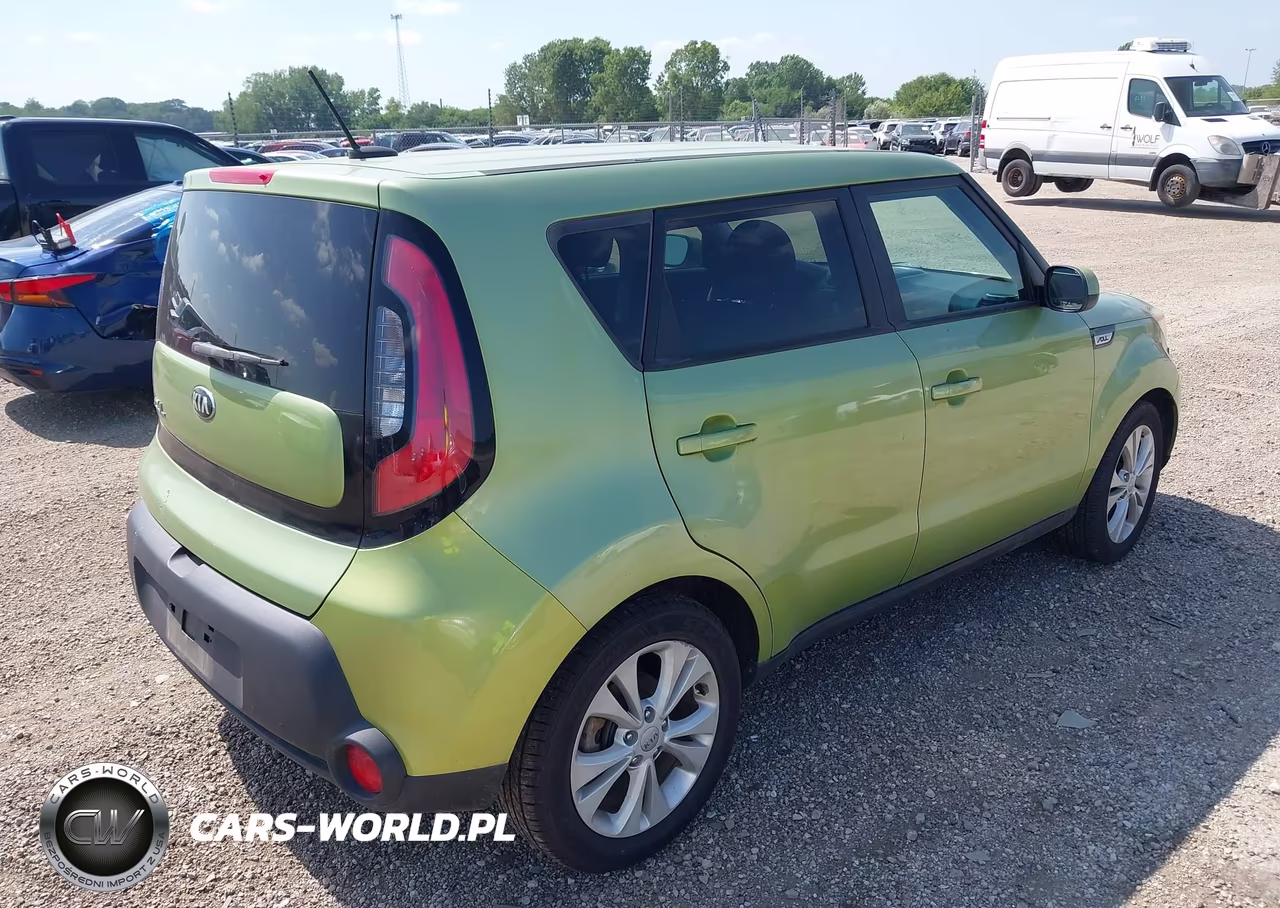 2015 Kia Soul + VIN:KNDJP3A55F7787359 - 4