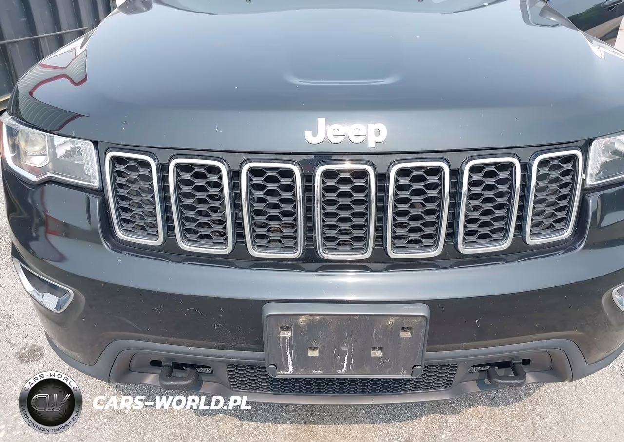 2019 Jeep Grand Cherokee Laredo E 4X4 VIN:1C4RJFAG2KC754229 - 6