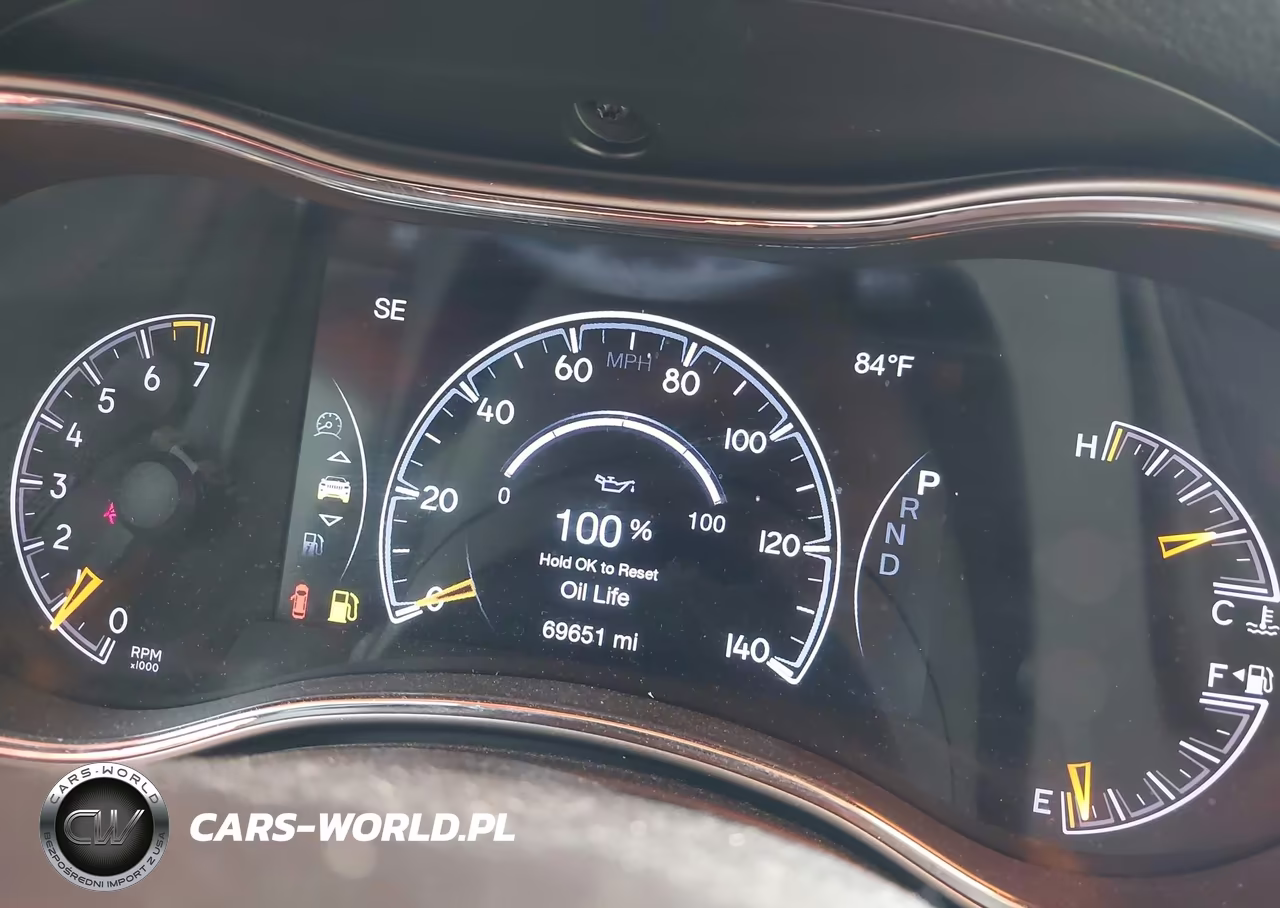 2019 Jeep Grand Cherokee Laredo E 4X4 VIN:1C4RJFAG2KC754229 - 7