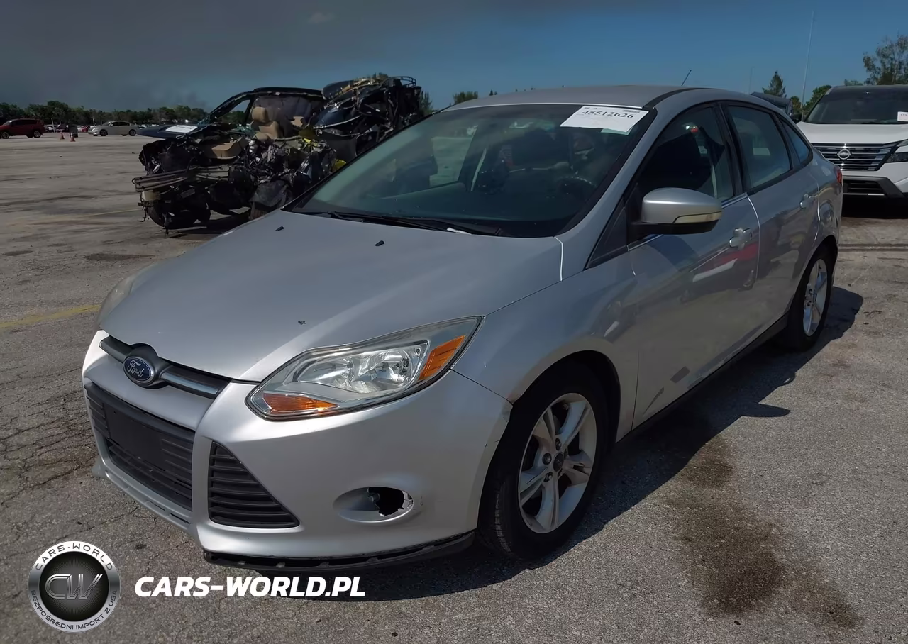 2014 Ford Focus Se VIN:1FADP3F24EL410755 - 6