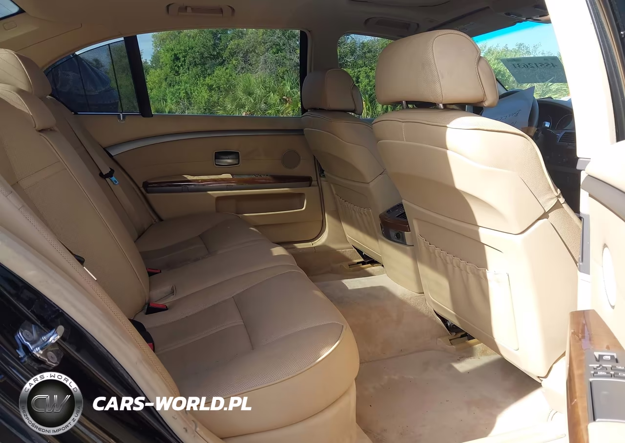 2004 BMW 745Li VIN:WBAGN634X4DS49175 - 5