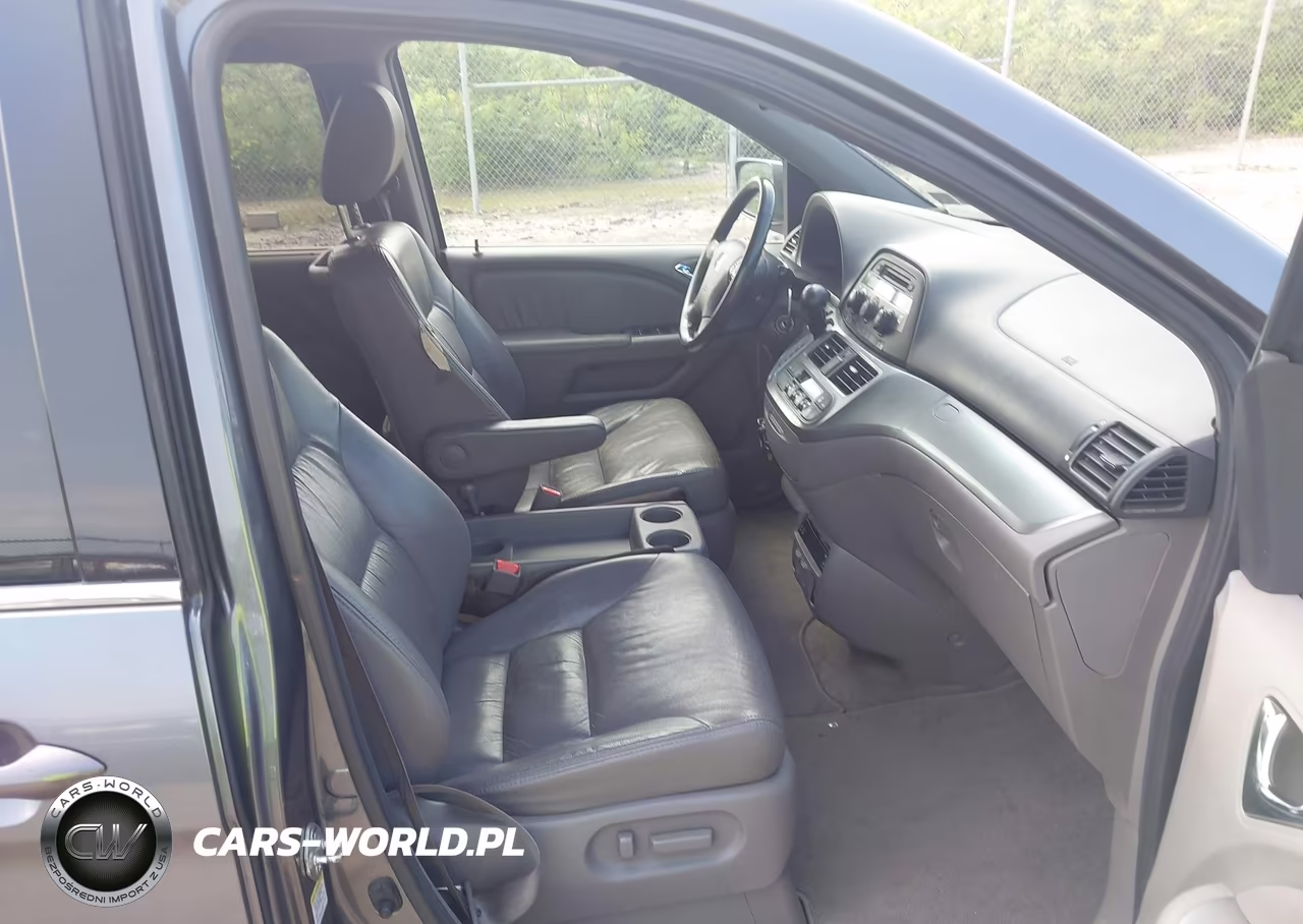 2010 Honda Odyssey Ex-L VIN:5FNRL3H70AB085085 - 5