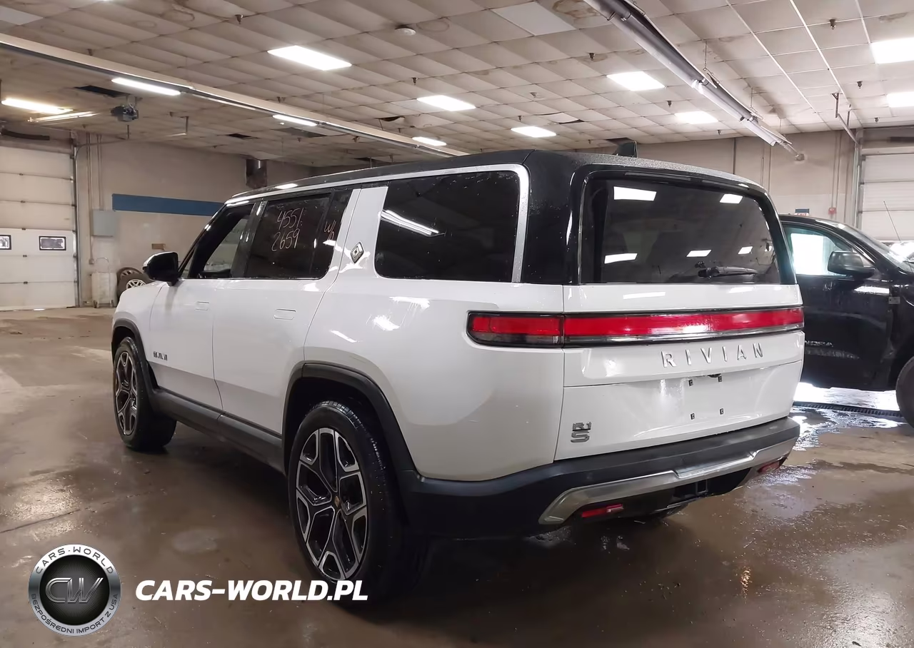 2025 Rivian R1S VIN:7PDSGBBA8SN062797 - 3