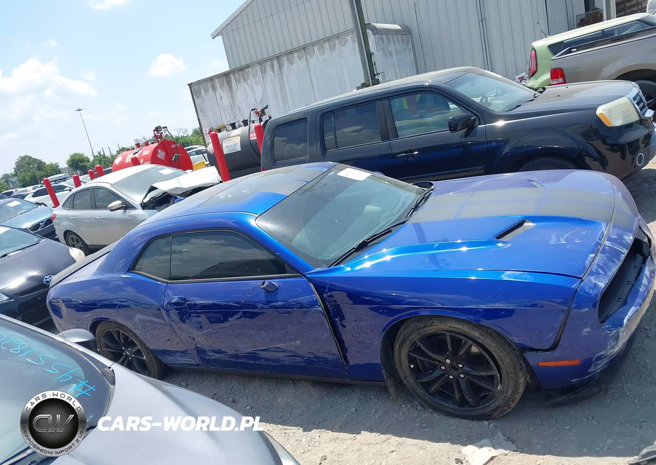 2018 Dodge Challenger Sxt VIN:2C3CDZAG6JH255478 - 13