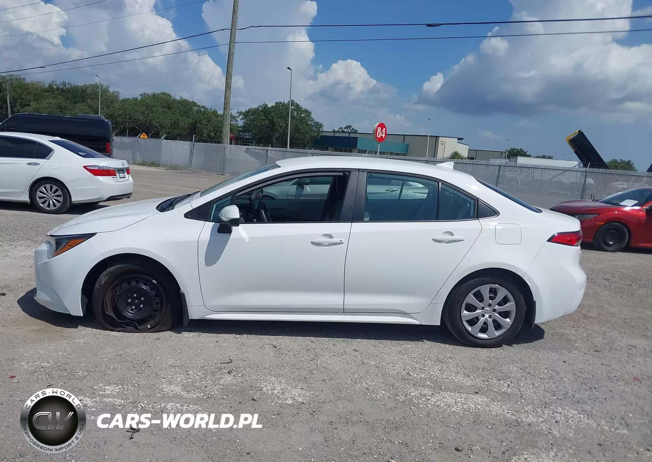 2026 Toyota Corolla Le VIN:5YFB4MDE8TP441721 - 14