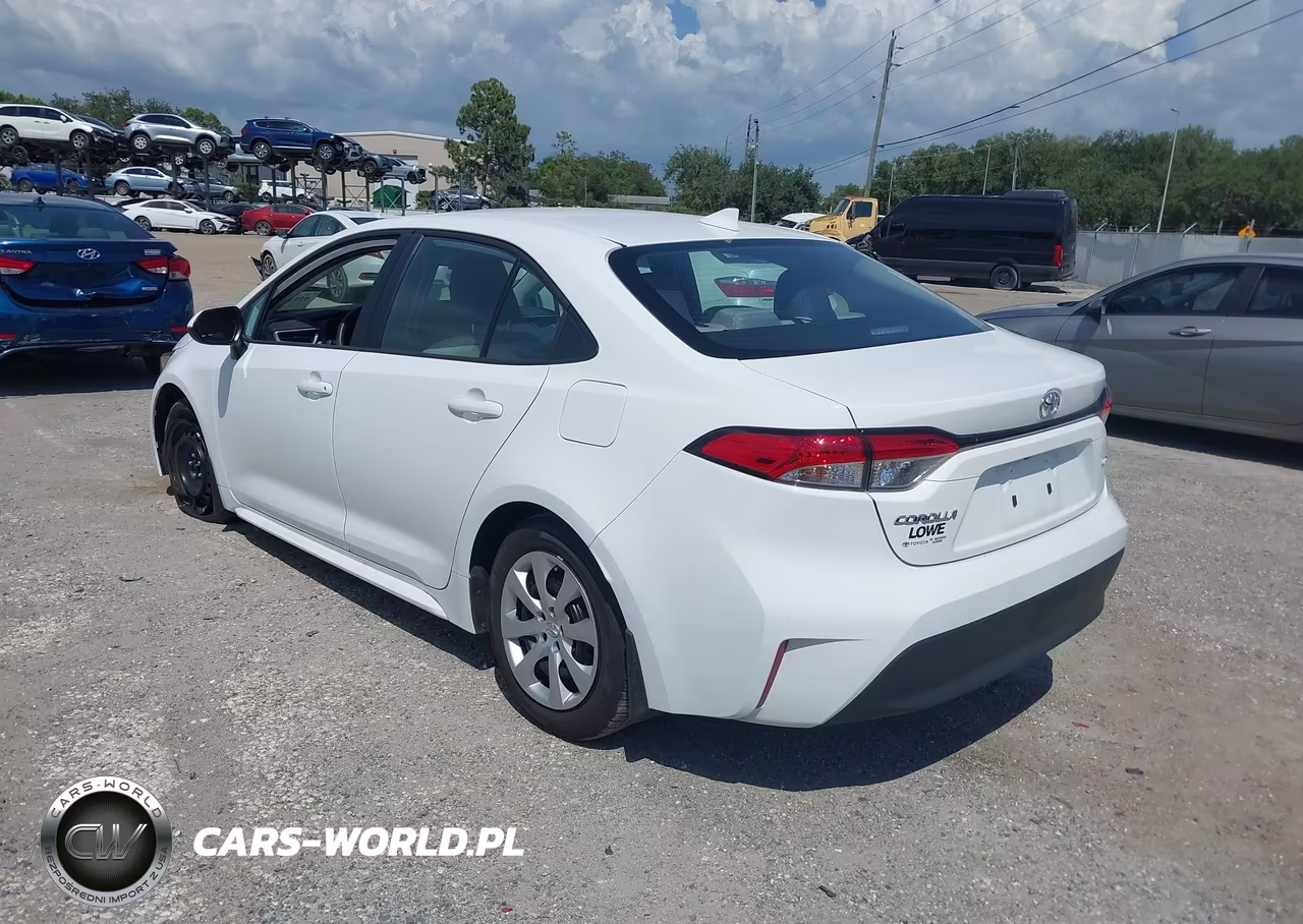 2026 Toyota Corolla Le VIN:5YFB4MDE8TP441721 - 3