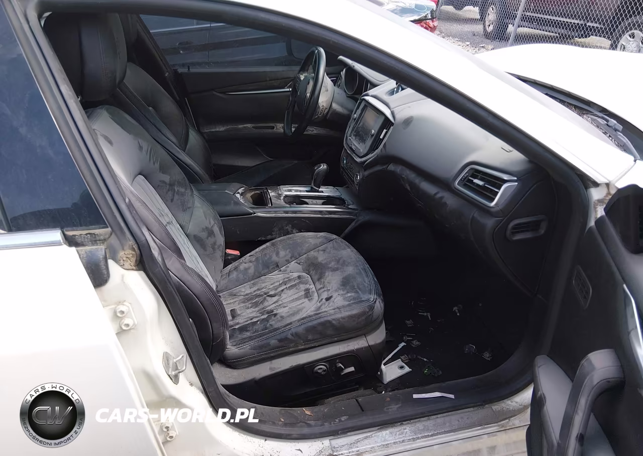 2014 Maserati Ghibli VIN:ZAM57XSA0E1090215 - 5