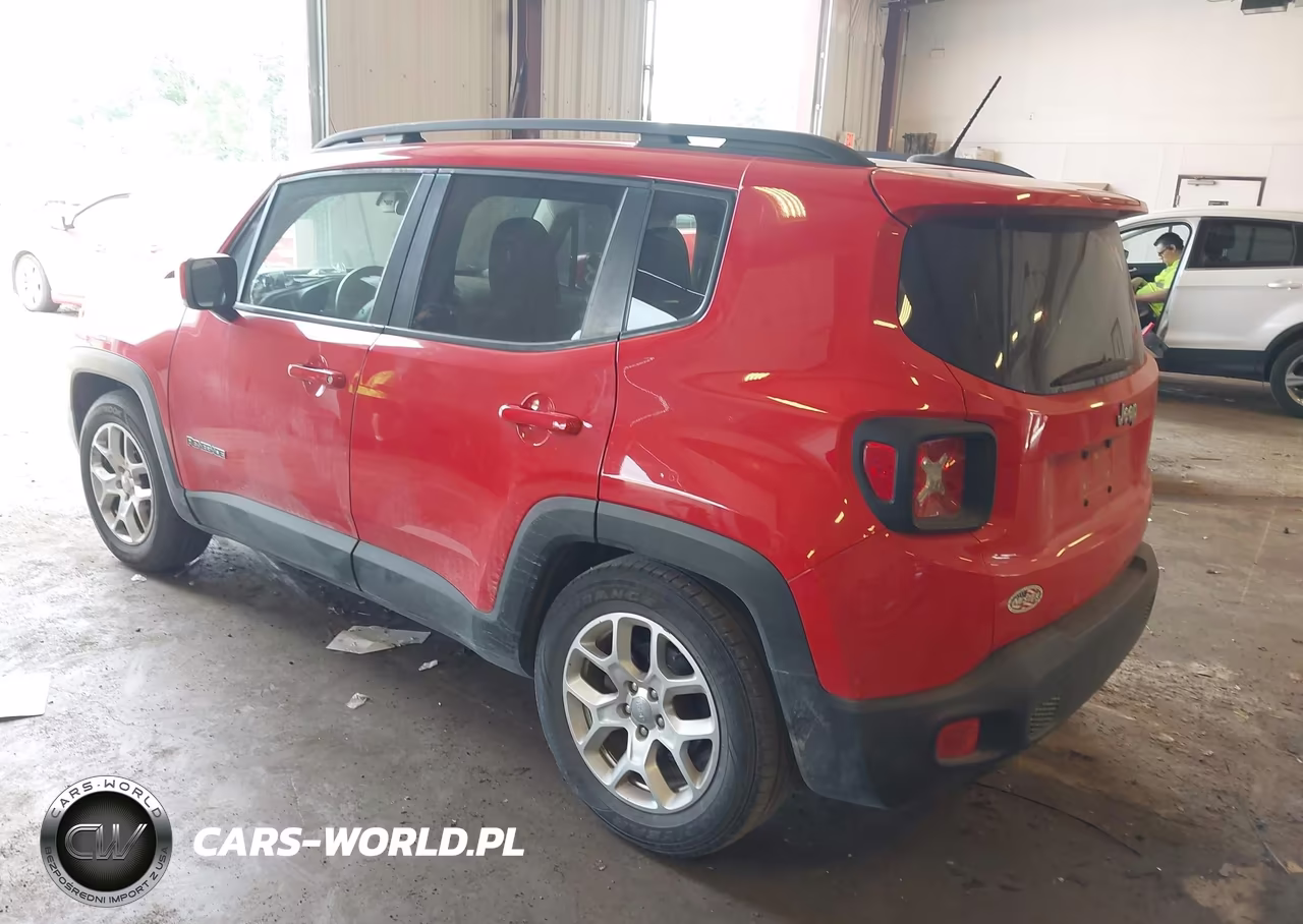 2016 Jeep Renegade Latitude VIN:ZACCJABT2GPE34223 - 3