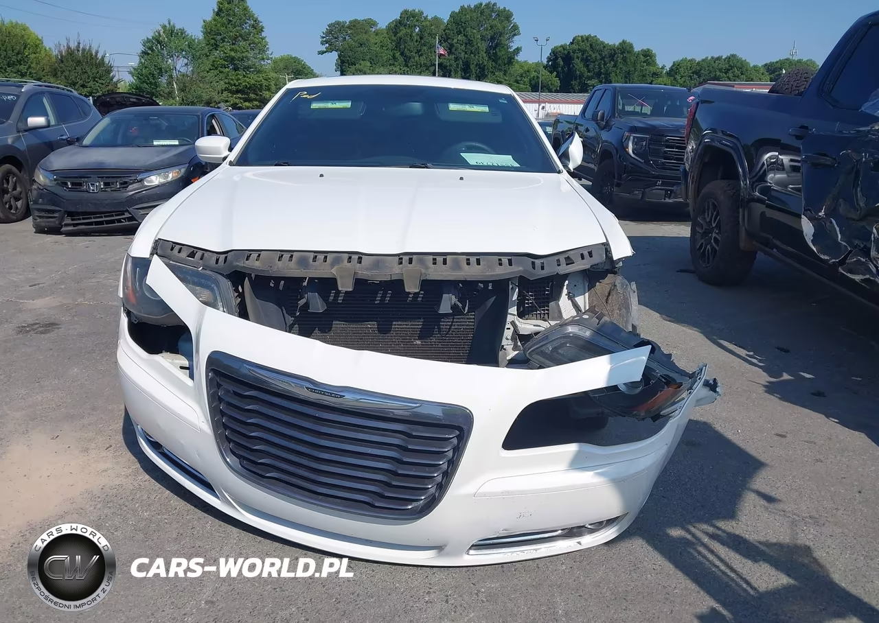 2014 Chrysler 300 300S VIN:2C3CCABG3EH230983 - 12
