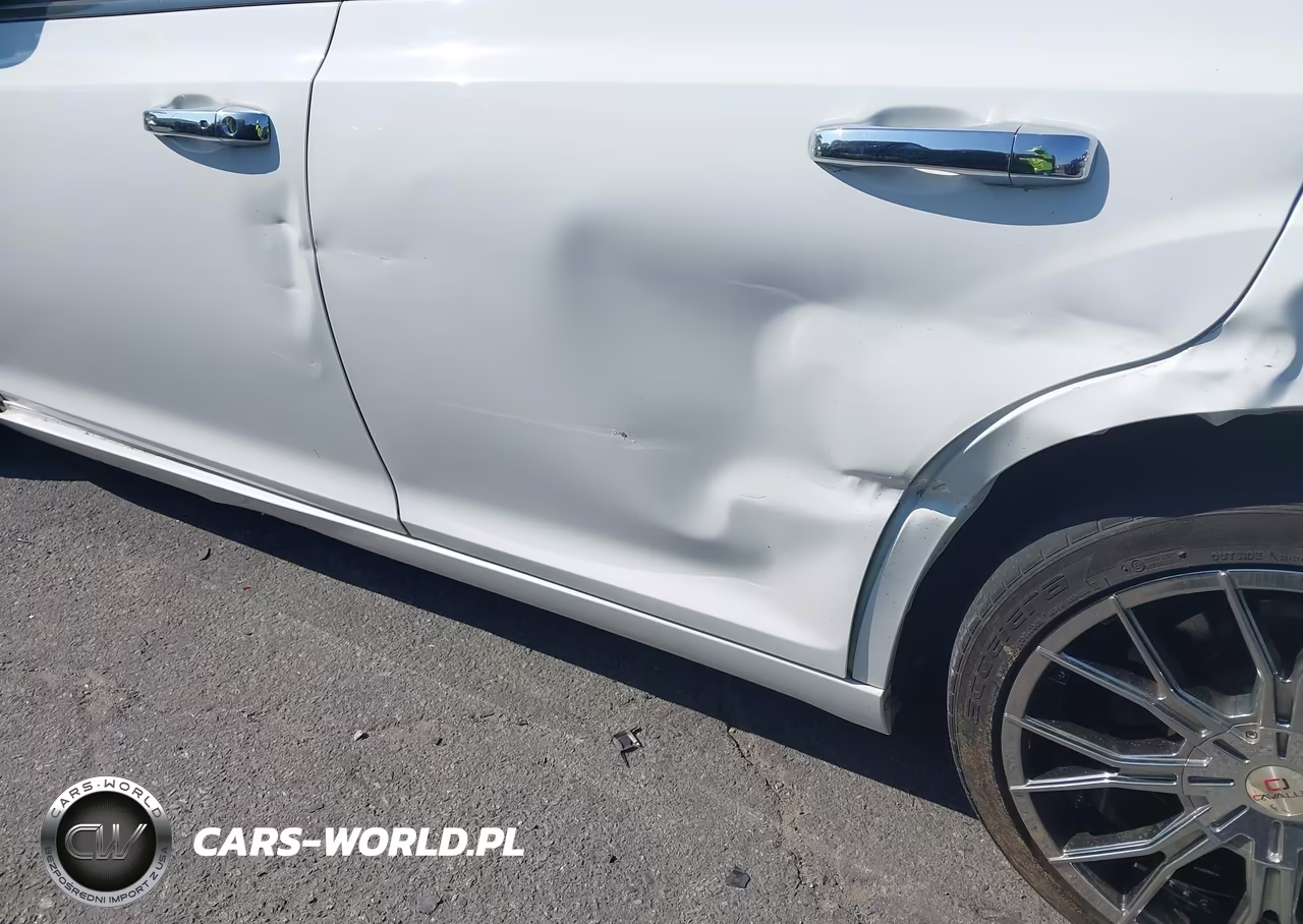 2014 Chrysler 300 300S VIN:2C3CCABG3EH230983 - 18
