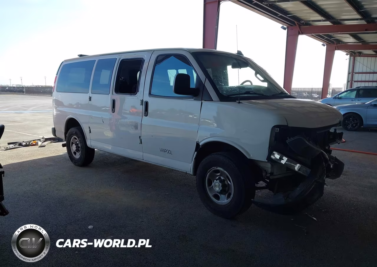 2022 Chevrolet Express Passenger Rwd 3500 Regular Wheelbase Ls – zdjęcie 1 z 17