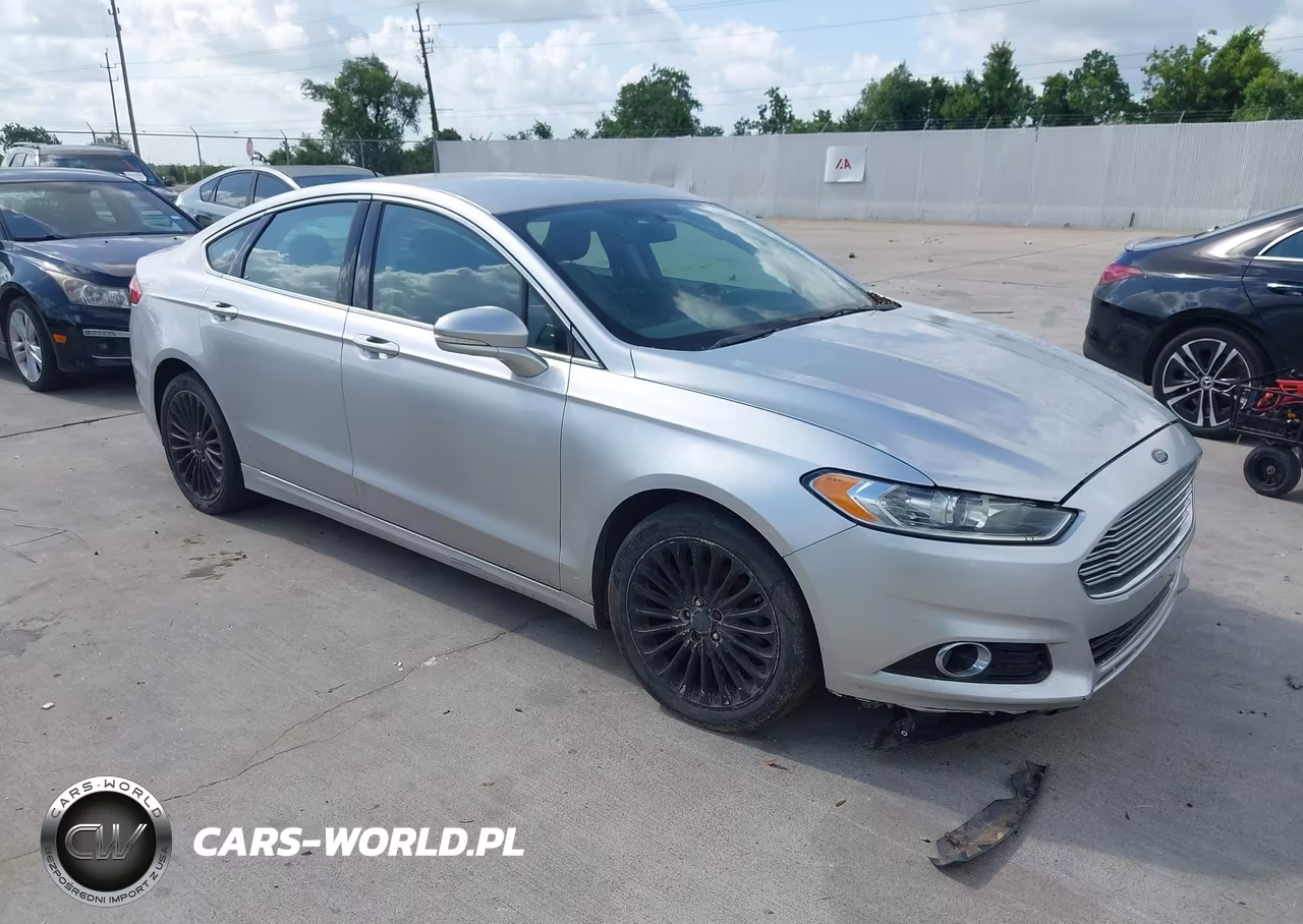 2016 Ford Fusion Titanium – zdjęcie 1 z 10