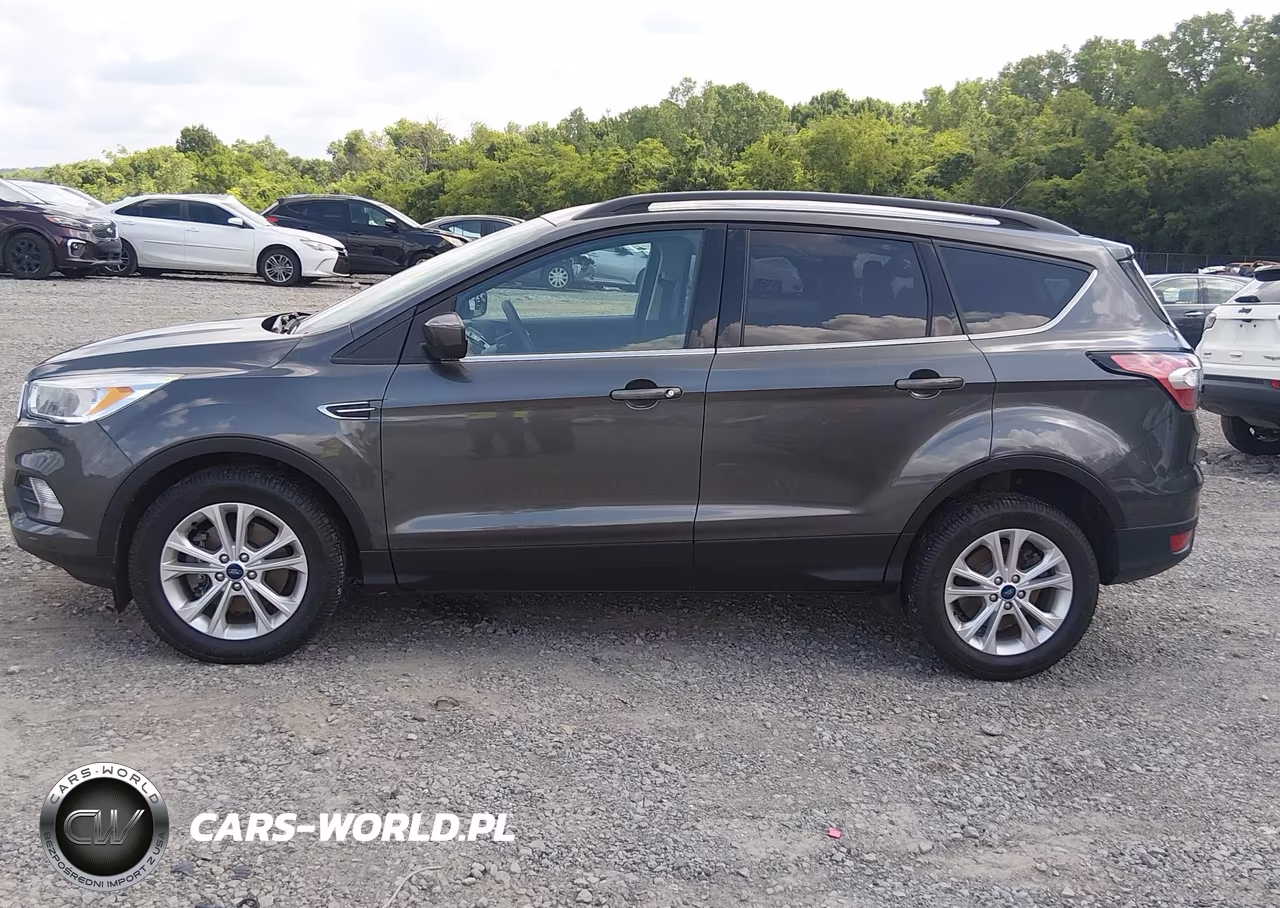 2018 Ford Escape Se VIN:1FMCU9GD2JUA60740 - 14